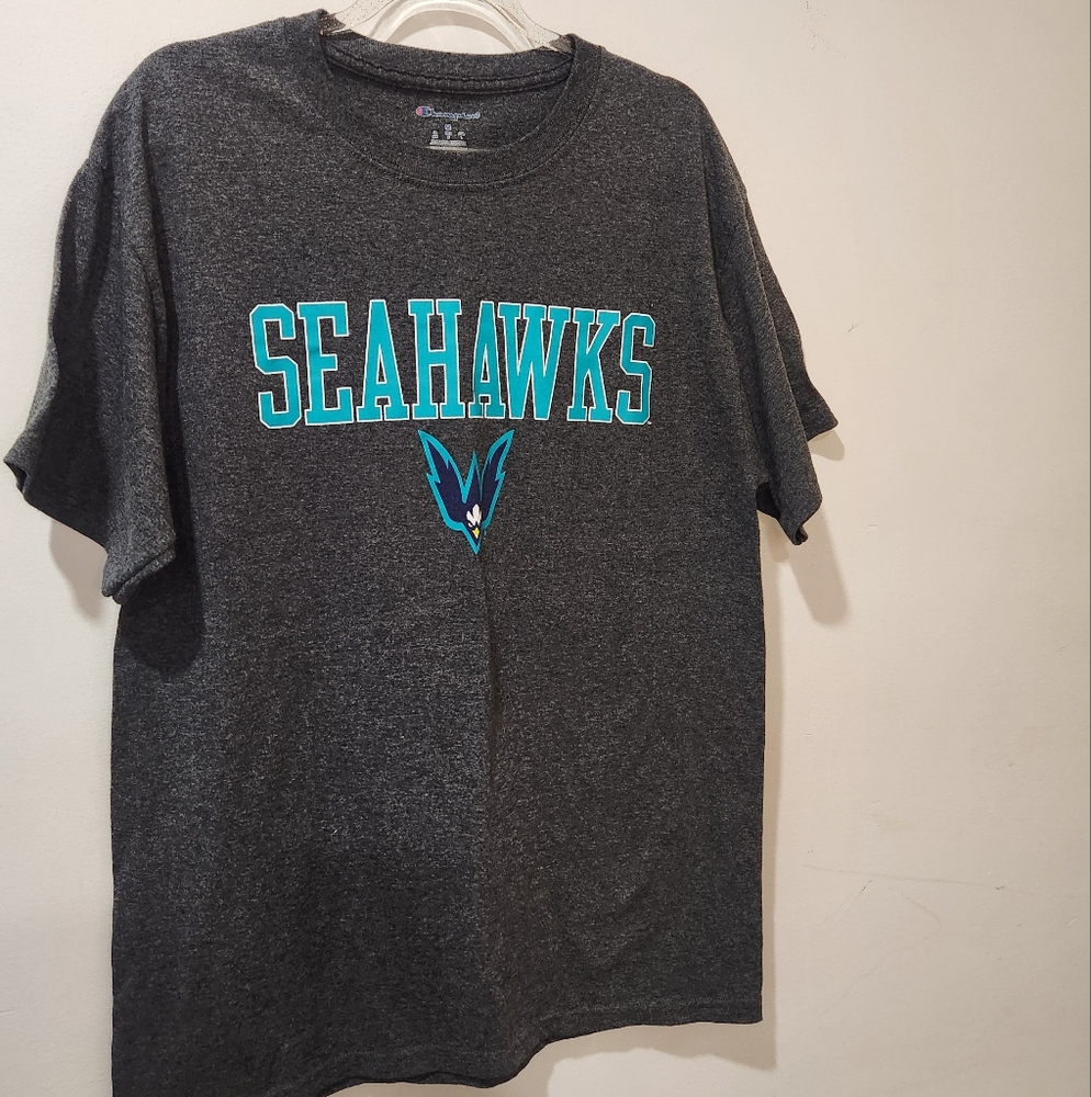 UNCW Champion Shirt M